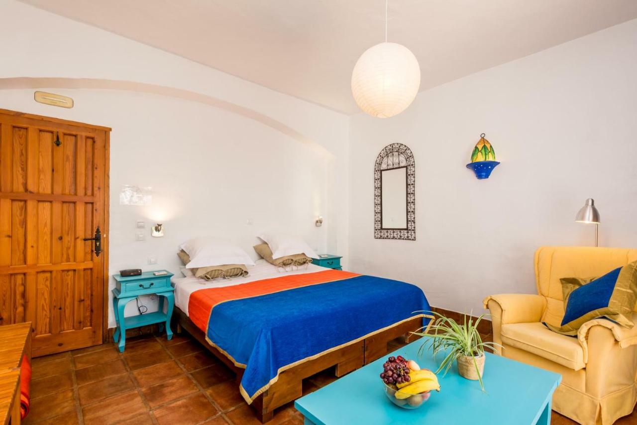 Hotel Los Castanos (Adults Only) Cartajima Kültér fotó